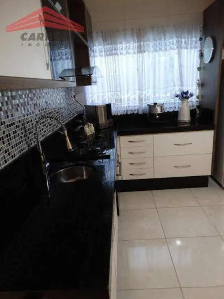 Casa, 5 quartos, 207 m² - Foto 3