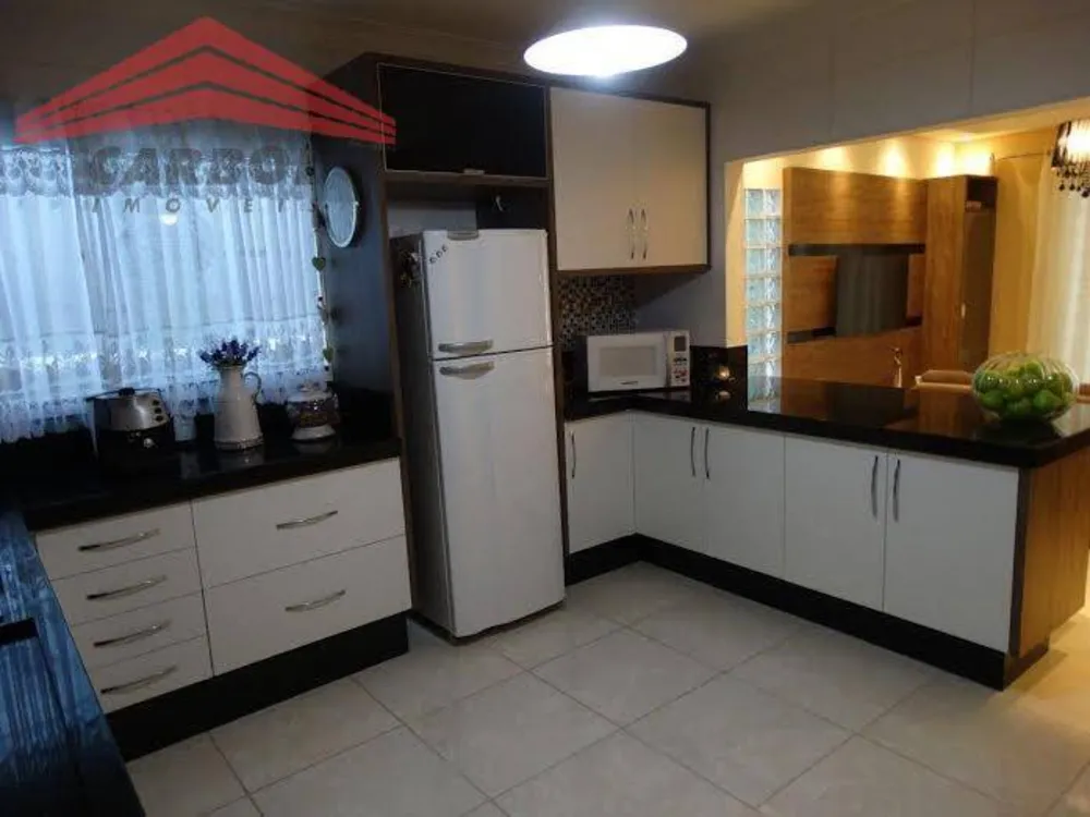 Casa, 5 quartos, 207 m² - Foto 4