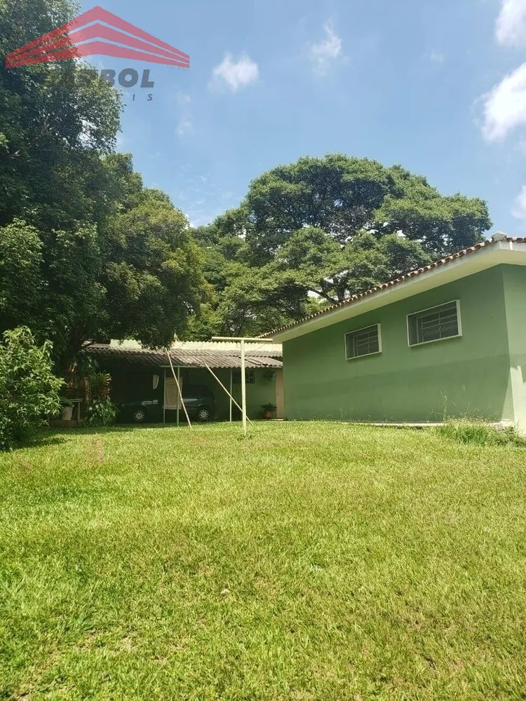 Chácara, 3 quartos, 2423 m² - Foto 9