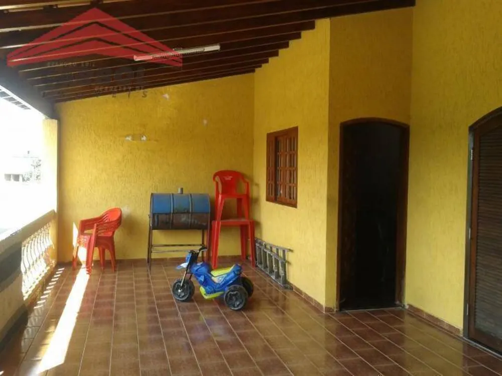 Casa, 3 quartos, 345 m² - Foto 1