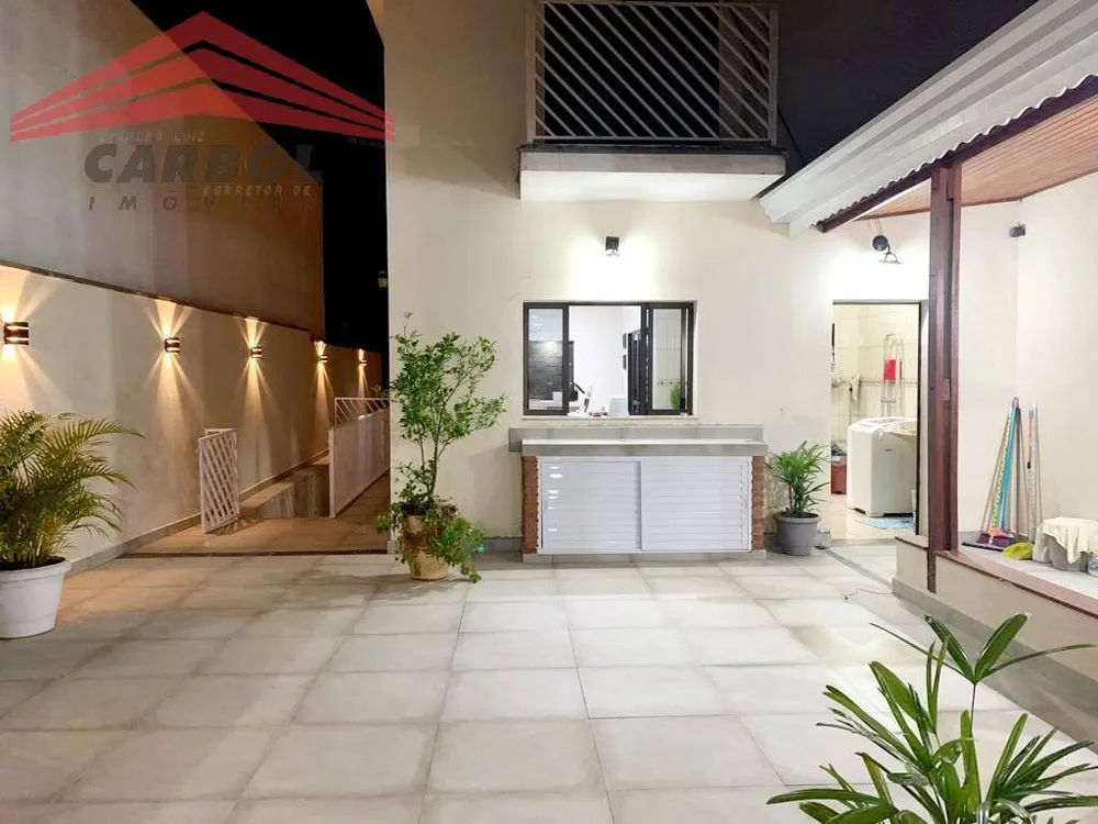 Casa, 3 quartos, 246 m² - Foto 4