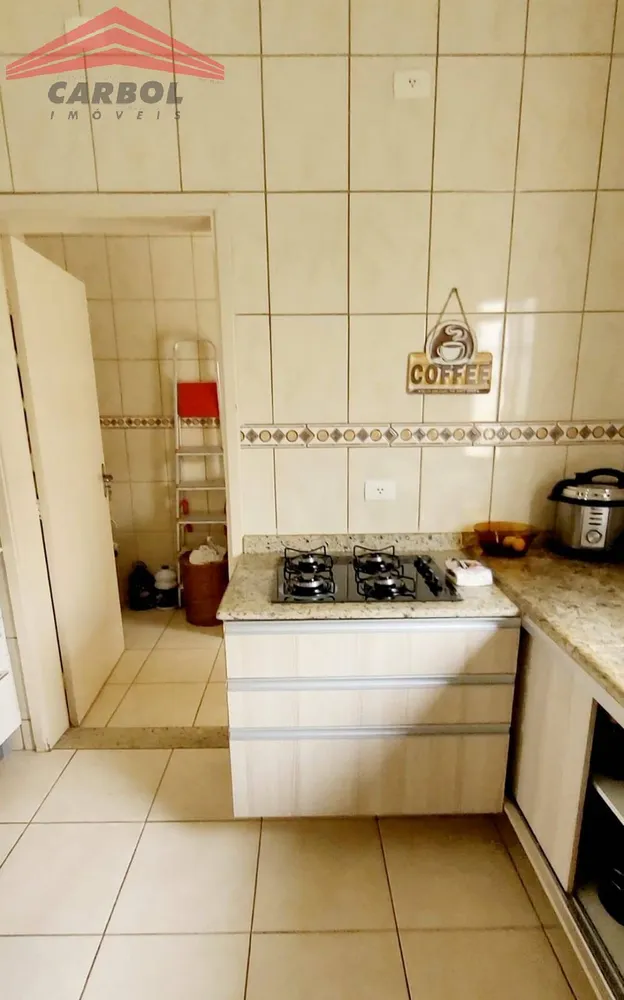 Casa, 3 quartos, 246 m² - Foto 2