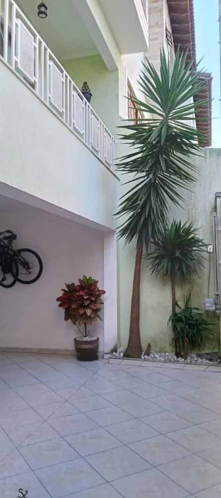 Sobrado, 3 quartos, 175 m² - Foto 2