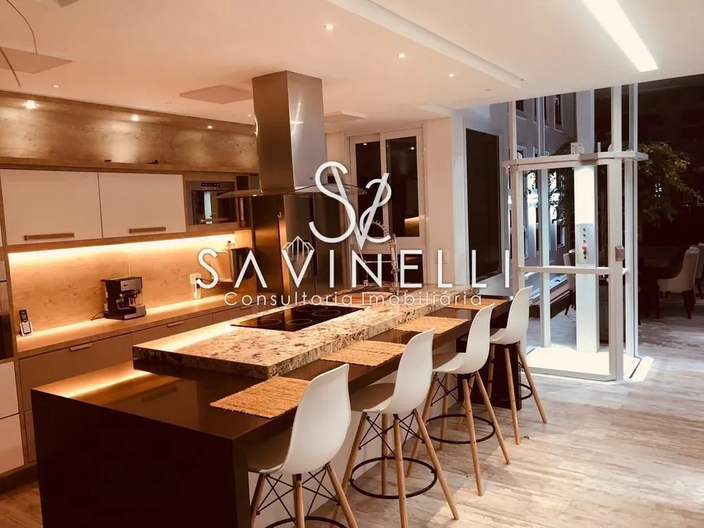 Apartamento, 3 quartos, 220 m² - Foto 1