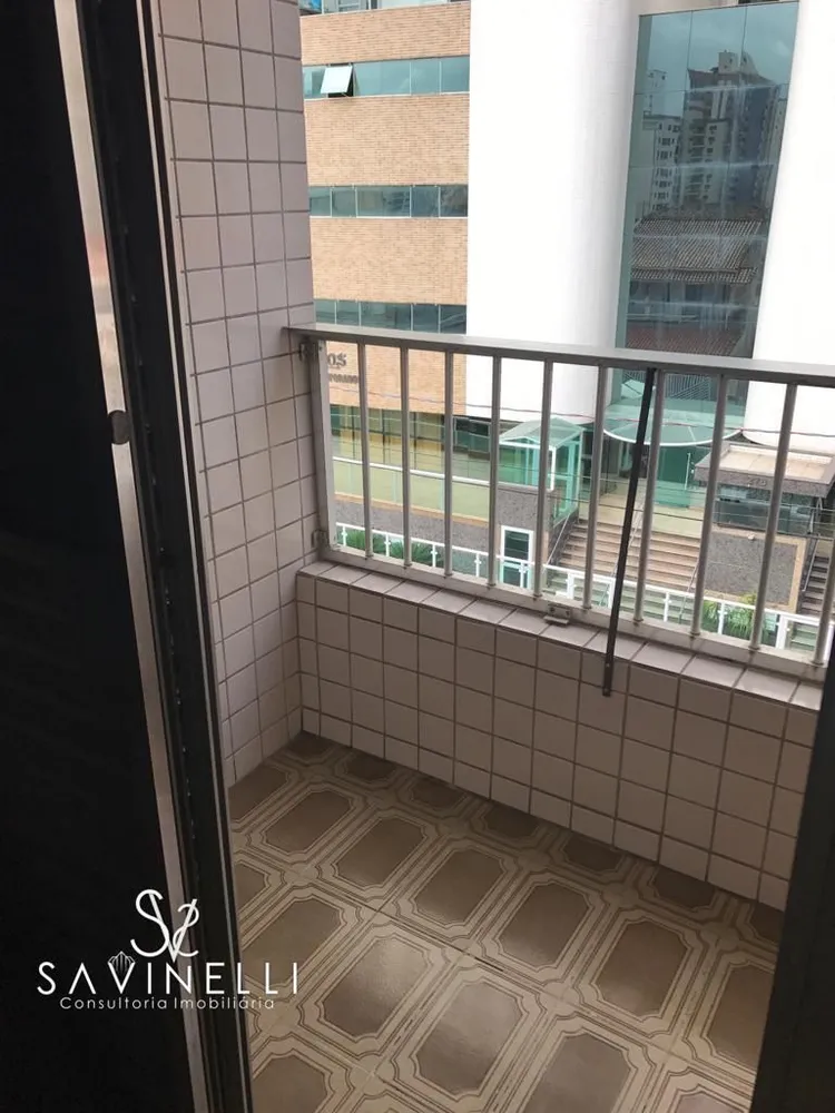 Apartamento, 3 quartos, 300 m² - Foto 1