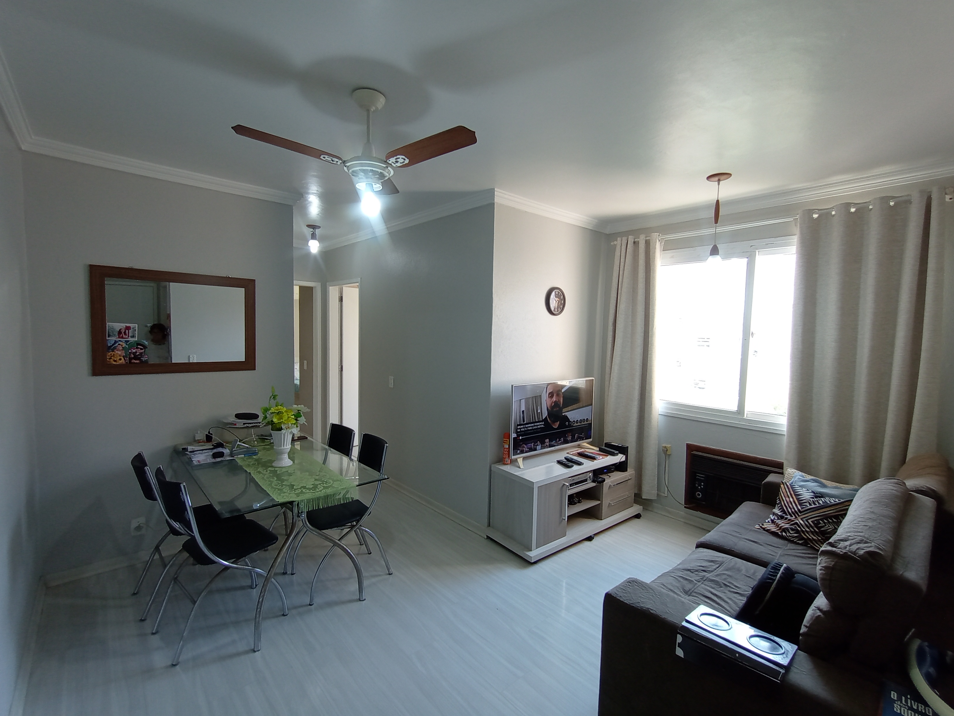 Apartamento à venda com 2 quartos, 56m² - Foto 1