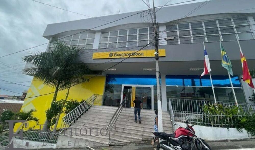 Loja-Salão, 880 m² - Foto 1