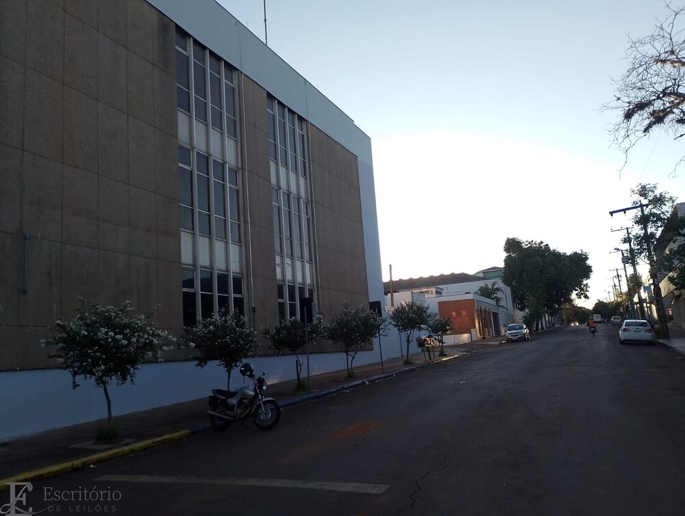 Loja-Salão, 723 m² - Foto 1