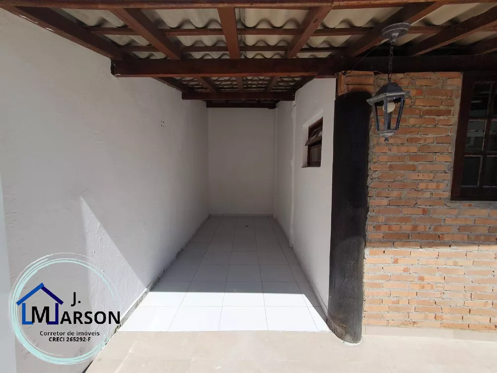 Casa à venda com 3 quartos, 180m² - Foto 4