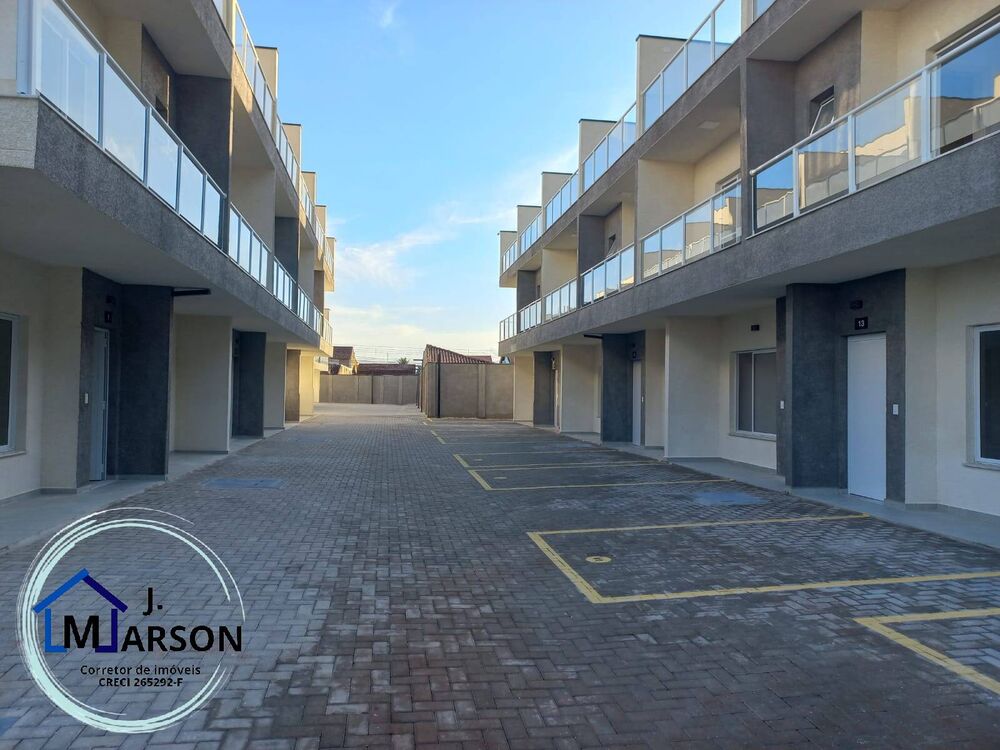 Casa à venda com 2 quartos, 84m² - Foto 4