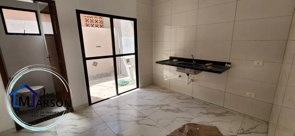 Casa à venda com 2 quartos, 80m² - Foto 5