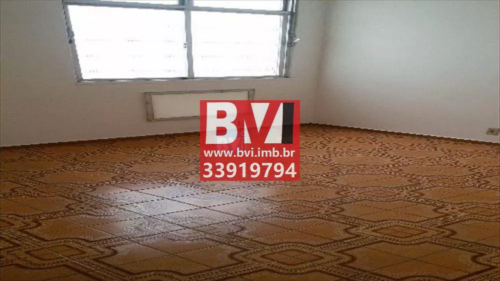 Apartamento à venda com 3 quartos, 75m² - Foto 1