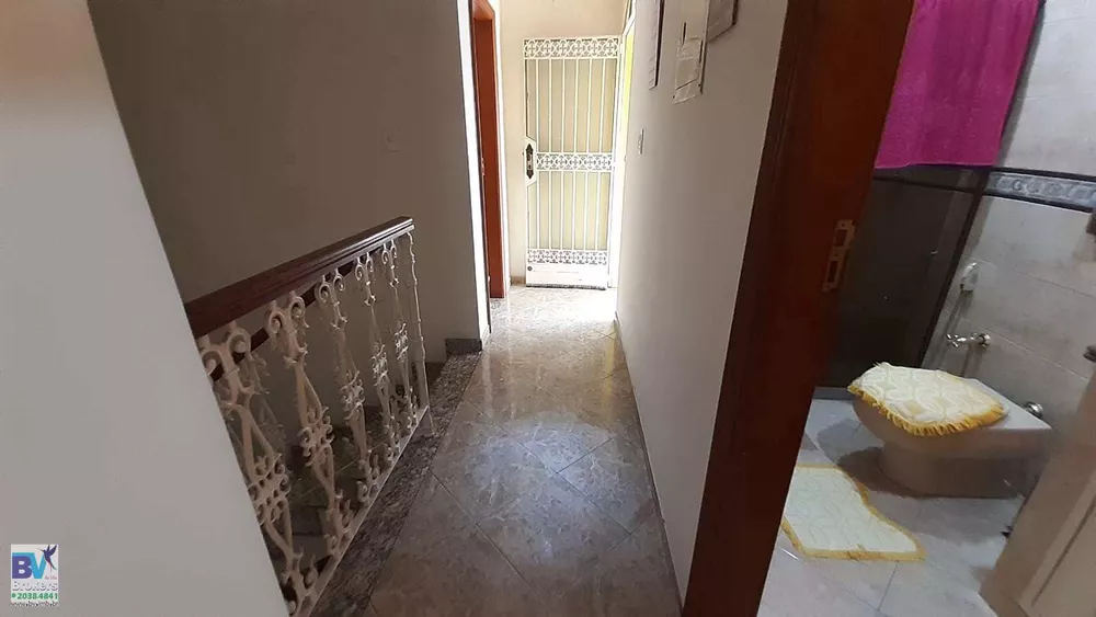 Casa, 3 quartos, 243 m² - Foto 3