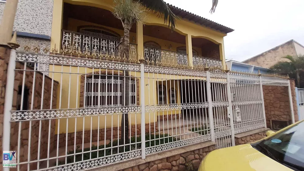 Casa, 3 quartos, 243 m² - Foto 8