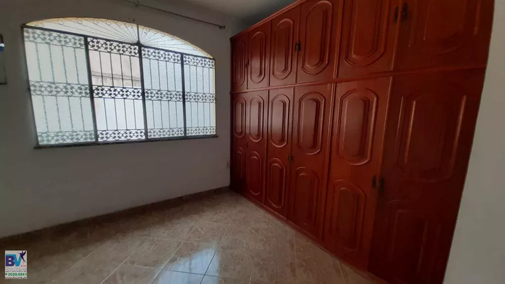 Casa, 3 quartos, 243 m² - Foto 4