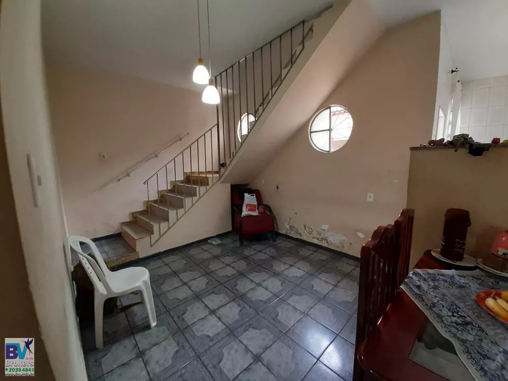 Casa, 4 quartos, 120 m² - Foto 1