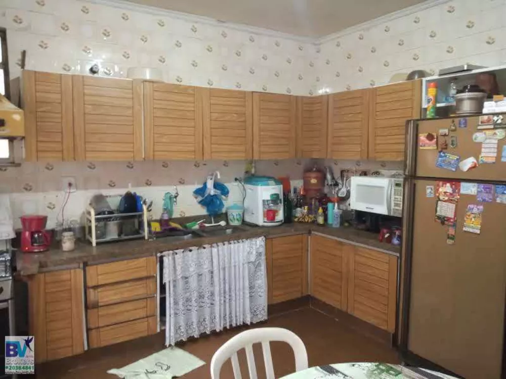 Casa, 3 quartos, 250 m² - Foto 12