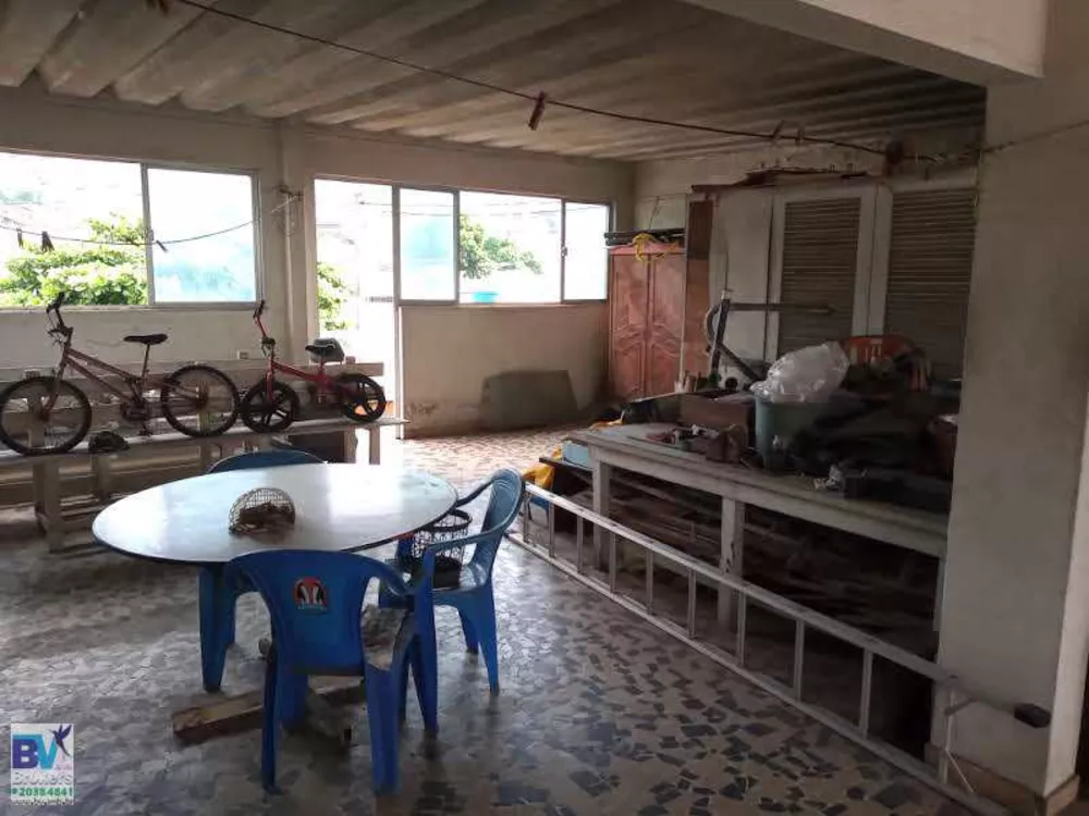 Casa, 3 quartos, 250 m² - Foto 38