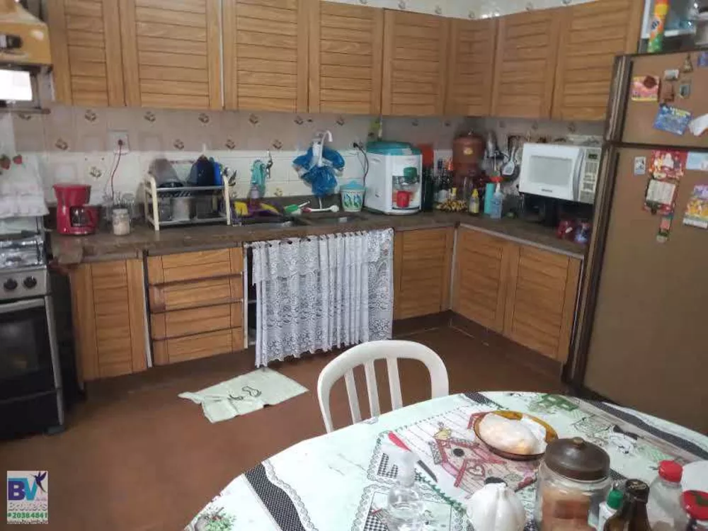 Casa, 3 quartos, 250 m² - Foto 3