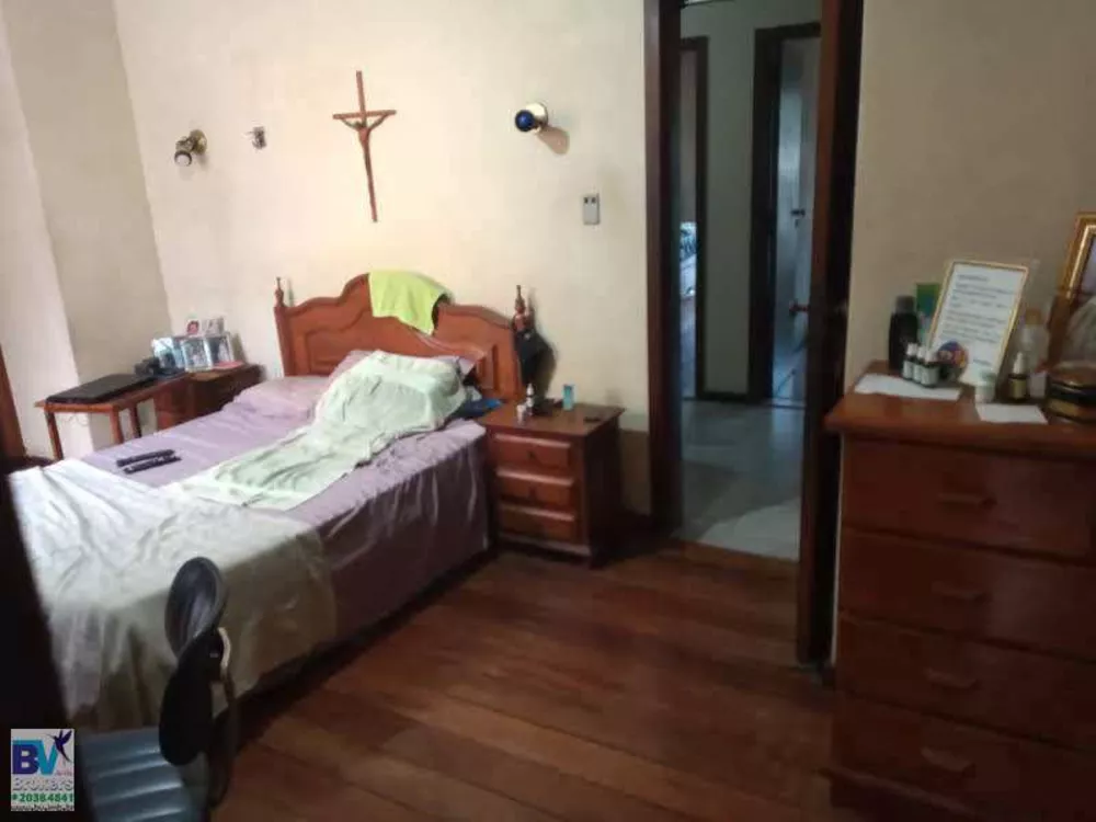 Casa, 3 quartos, 250 m² - Foto 9