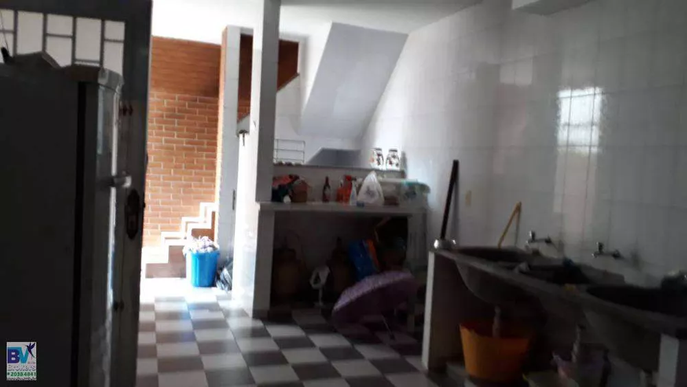 Casa, 6 quartos, 330 m² - Foto 37