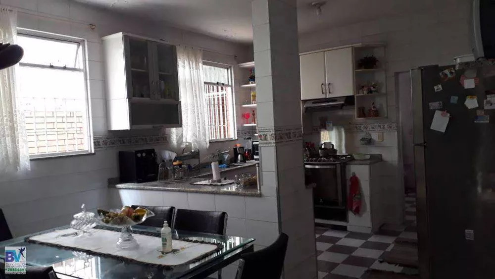 Casa, 6 quartos, 330 m² - Foto 40