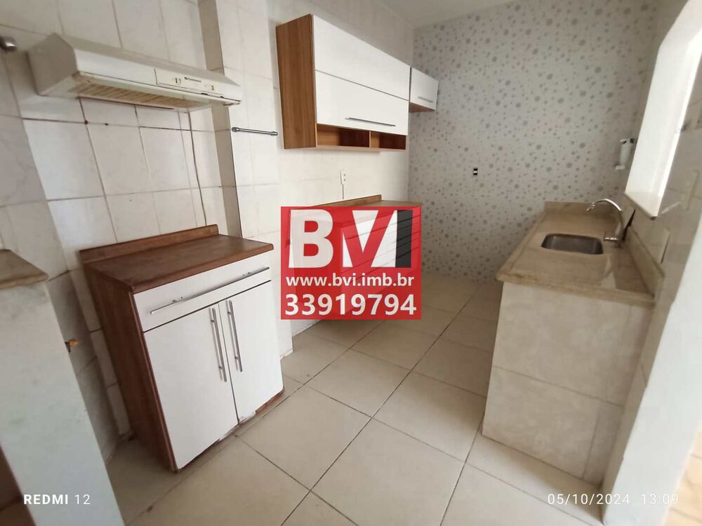 Apartamento à venda com 2 quartos, 70m² - Foto 11