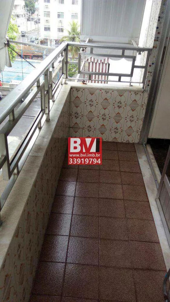 Apartamento à venda com 2 quartos, 68m² - Foto 3