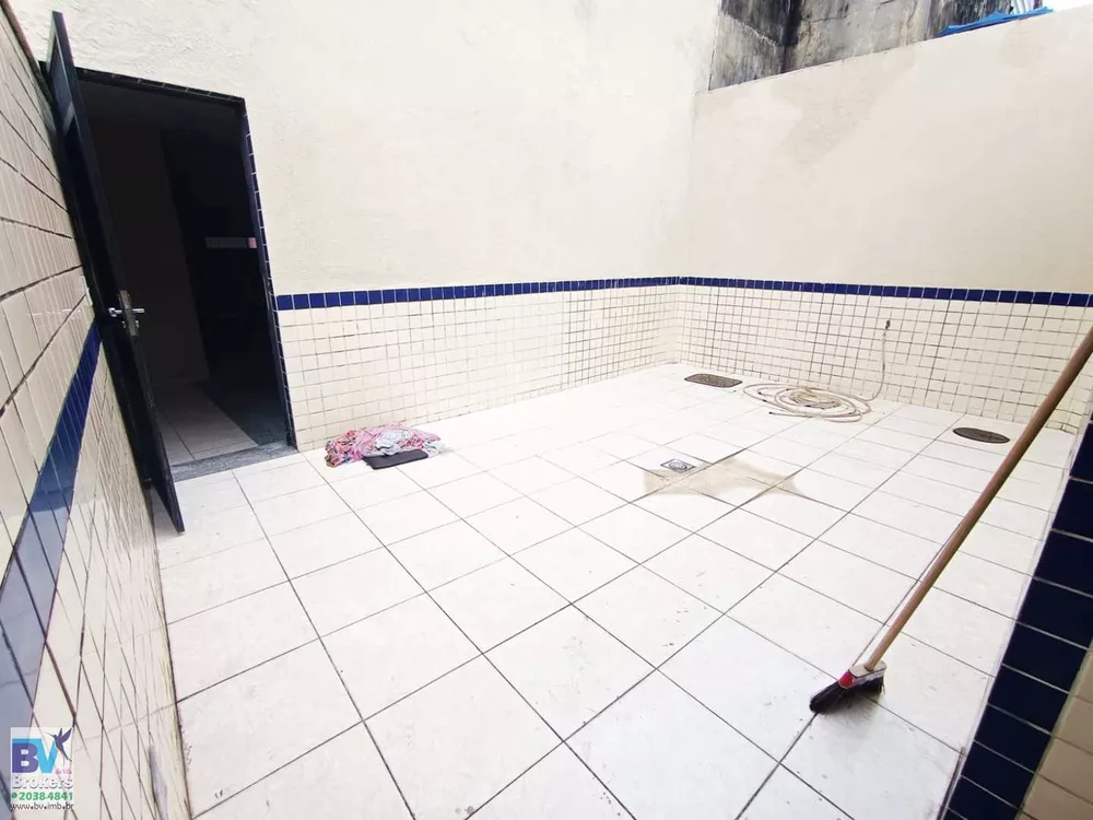 Casa, 1 quarto, 67 m² - Foto 2