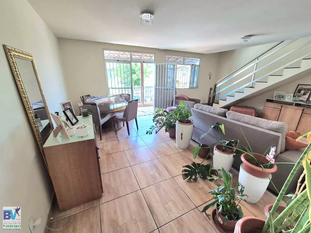 Casa, 2 quartos, 159 m² - Foto 2