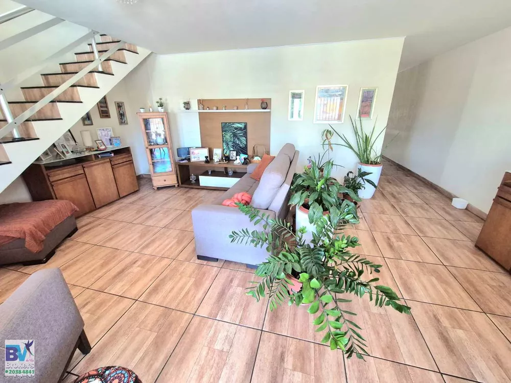 Casa, 2 quartos, 159 m² - Foto 4