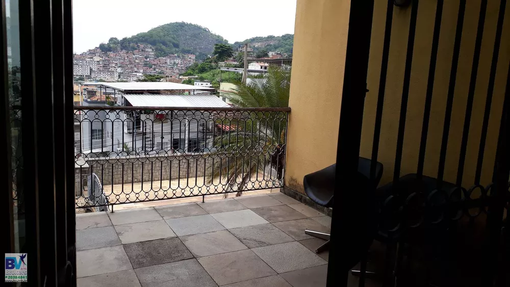 Casa, 4 quartos, 190 m² - Foto 2