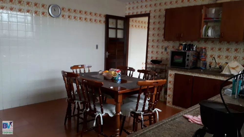 Casa, 4 quartos, 190 m² - Foto 29