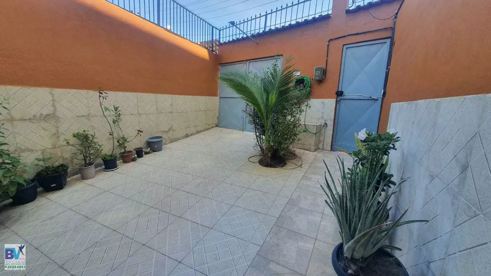 Casa, 3 quartos, 81 m² - Foto 1