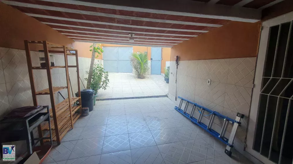 Casa, 3 quartos, 81 m² - Foto 2