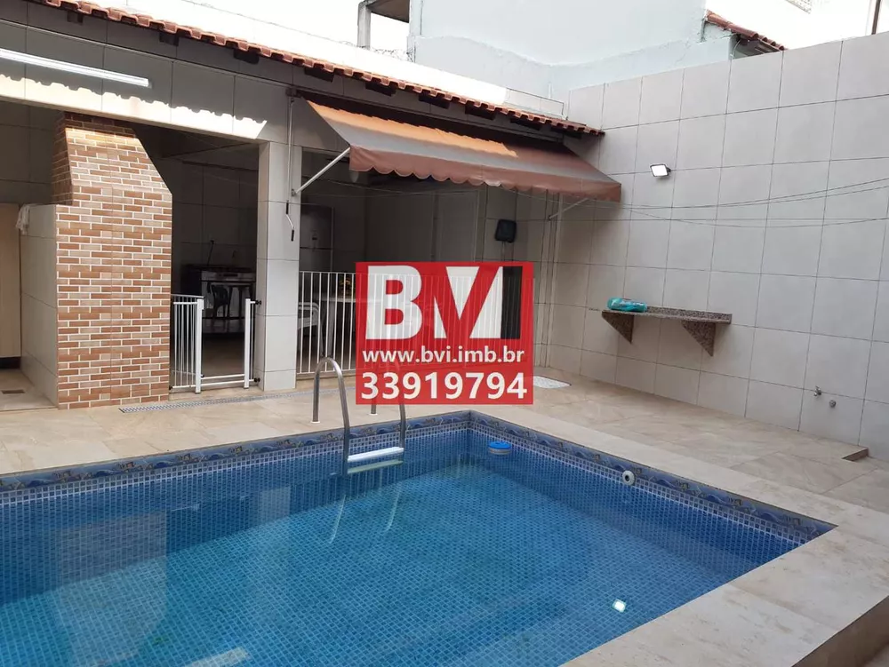 Casa à venda com 3 quartos, 205m² - Foto 1