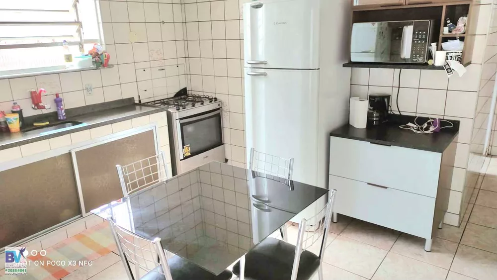 Casa, 3 quartos, 138 m² - Foto 2