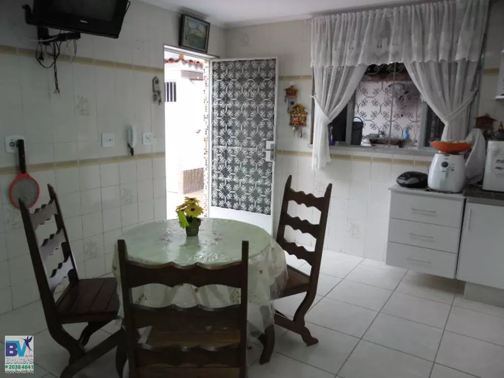 Casa, 3 quartos, 107 m² - Foto 3