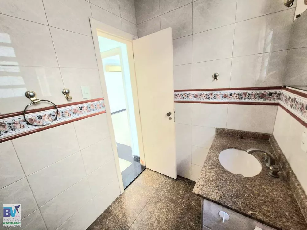 Casa, 4 quartos, 236 m² - Foto 32