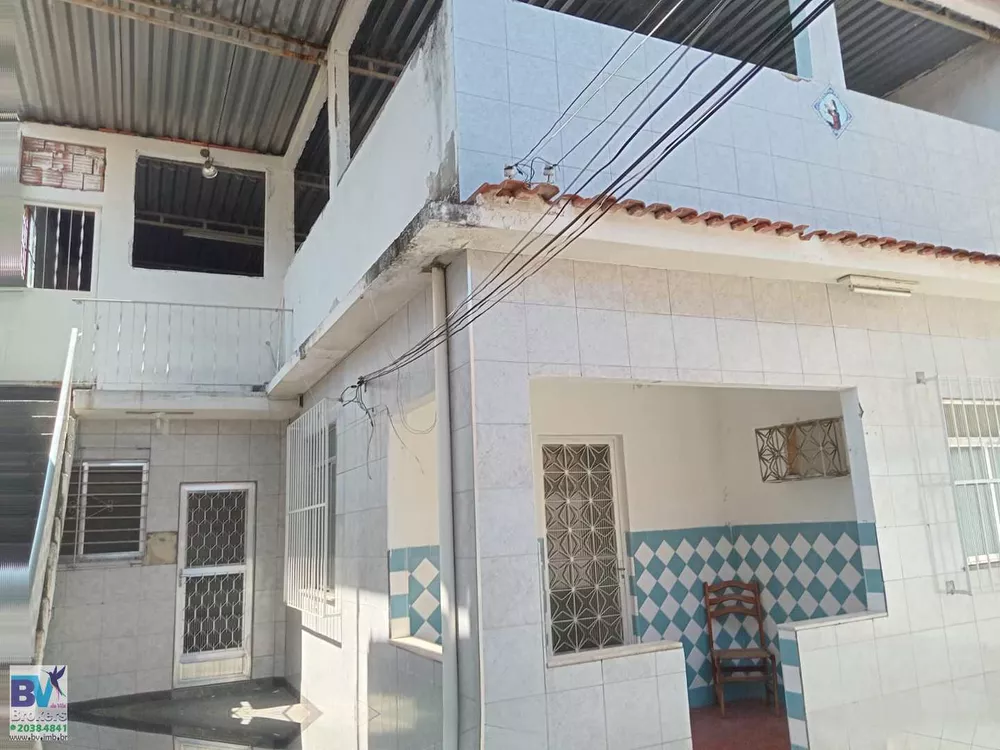 Casa, 2 quartos, 234 m² - Foto 1