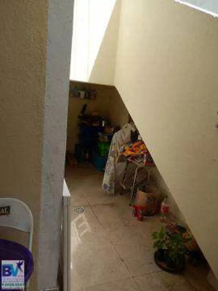 Casa, 2 quartos, 340 m² - Foto 1