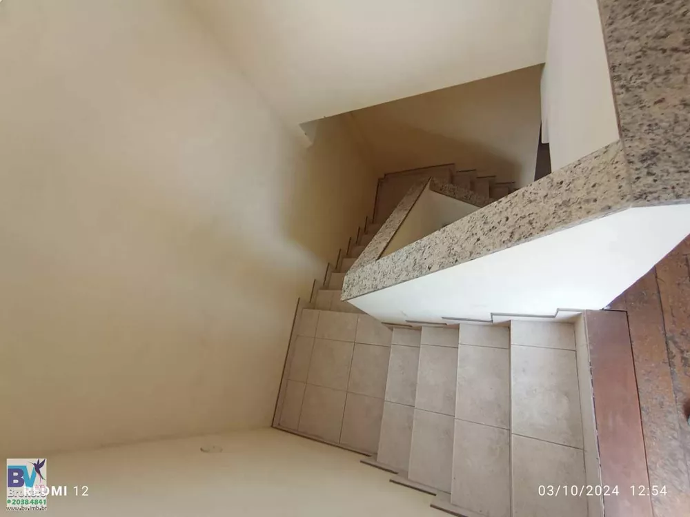 Casa, 3 quartos, 200 m² - Foto 2