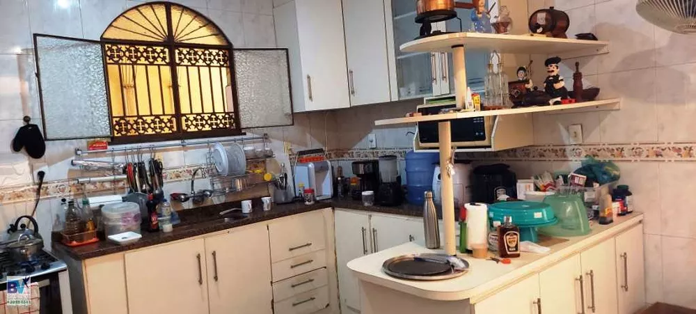 Casa, 4 quartos, 320 m² - Foto 1