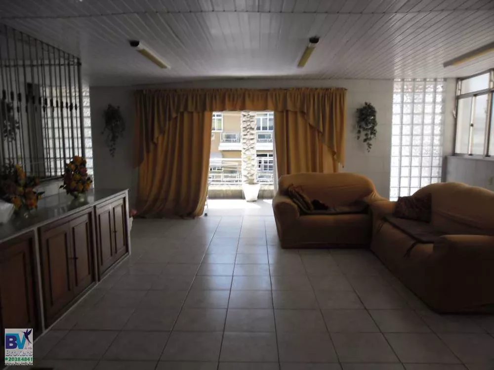Casa, 4 quartos, 275 m² - Foto 1
