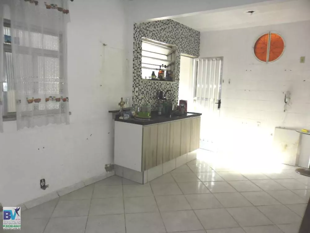 Casa, 3 quartos, 272 m² - Foto 16