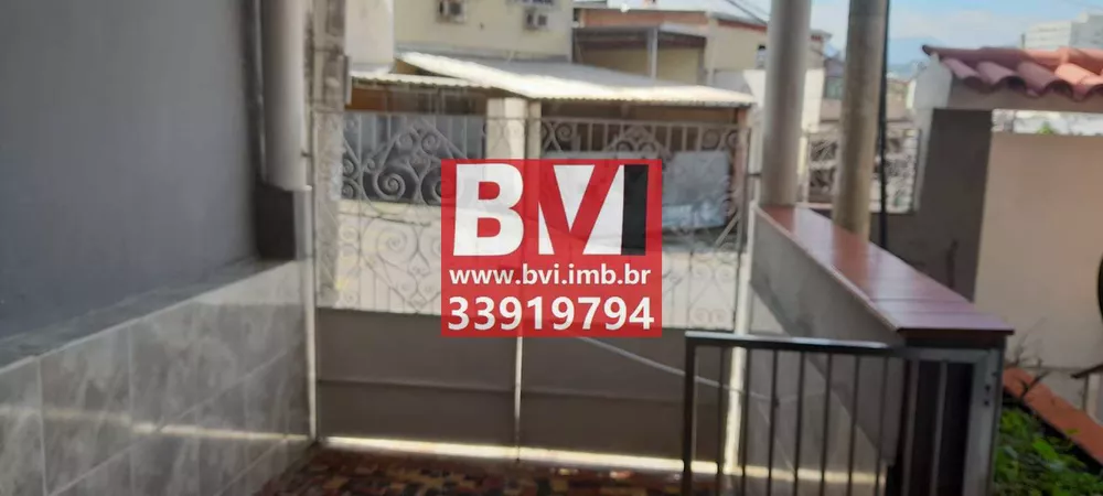 Casa à venda com 3 quartos, 280m² - Foto 2