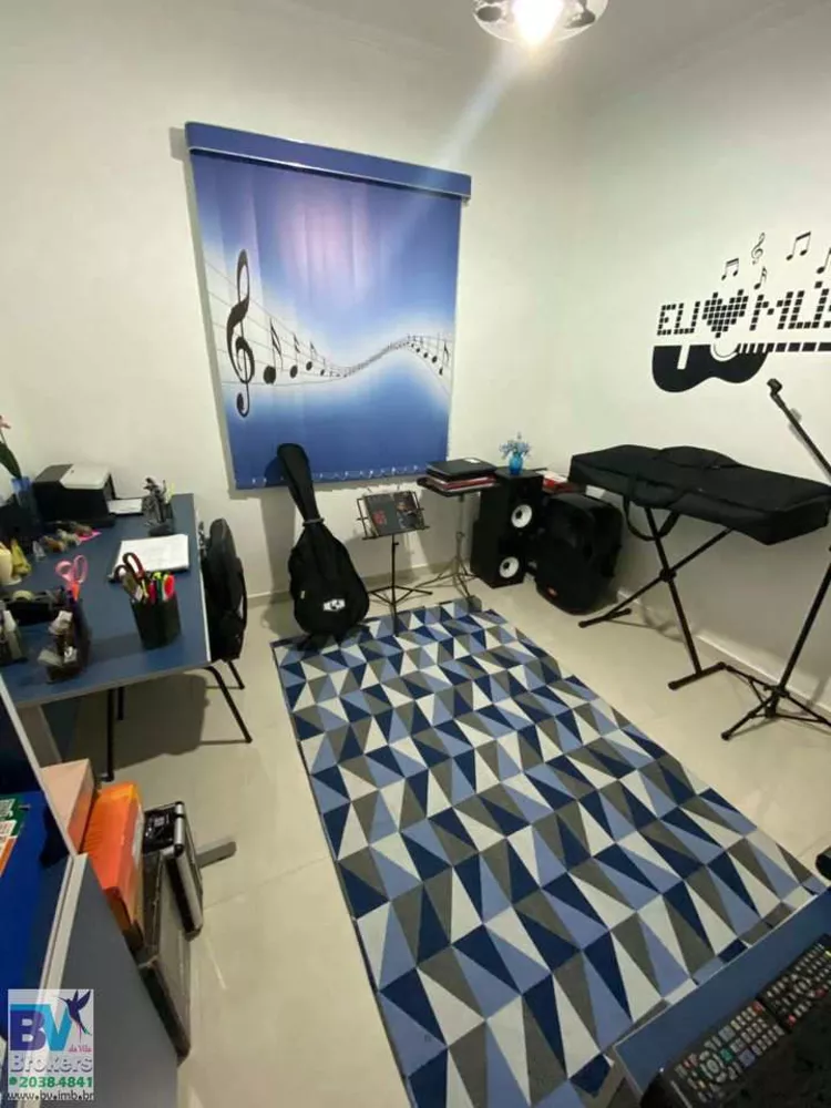Casa, 3 quartos, 210 m² - Foto 2