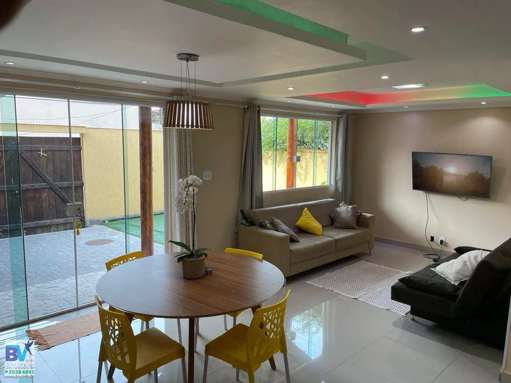 Casa, 3 quartos, 177 m² - Foto 4