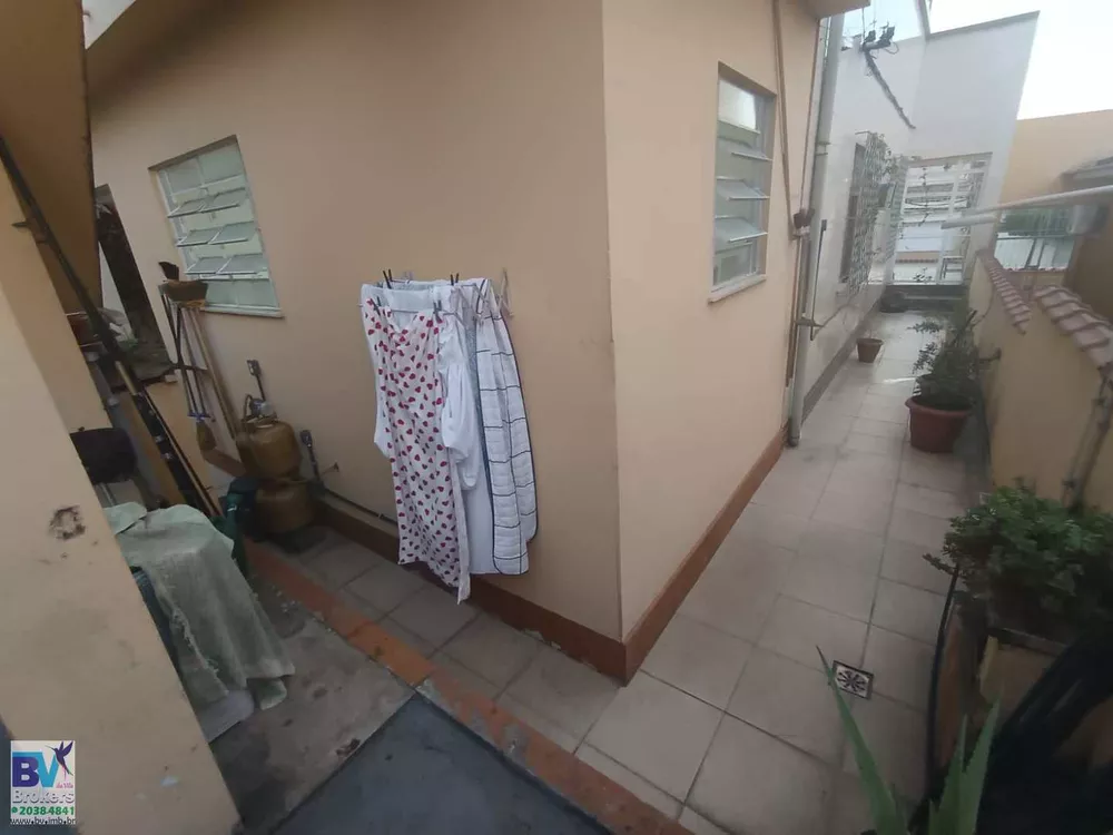 Casa, 4 quartos, 220 m² - Foto 13