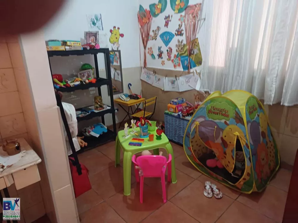 Casa, 4 quartos, 276 m² - Foto 38